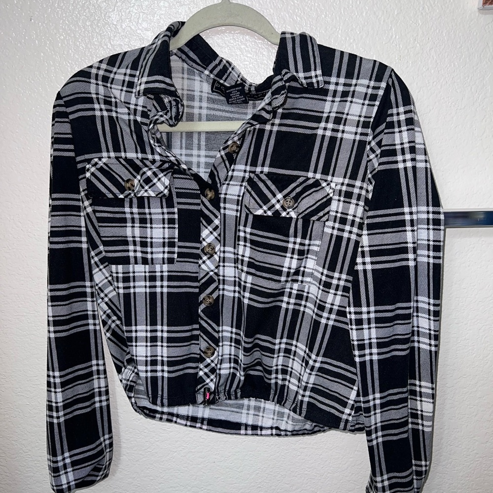 Black and White Plaid Button-Up Shirt